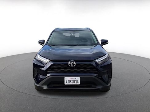 Used 2025 Toyota RAV4 XLE image 4