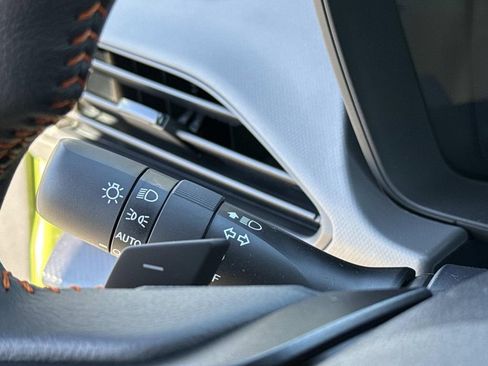 New 2026 Subaru Crosstrek 2.5i Limited image 38