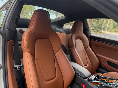 Used 2024 Porsche 911 GT3 RWD image 33
