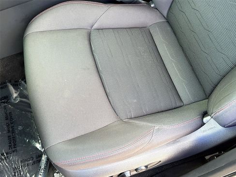 Used 2023 Toyota RAV4 SE w/ Weather & Moonroof Package image 20