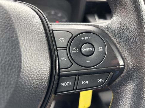 Certified 2024 Toyota Corolla LE FWD image 20