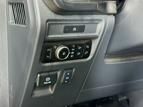 Used 2025 Ford F150 Raptor image 12