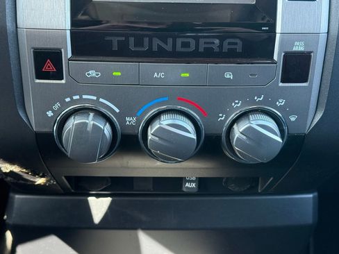 Used 2019 Toyota Tundra SR image 10