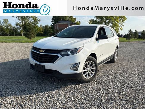 Used 2019 Chevrolet Equinox LS w/ LS Convenience Package AWD/4WD image 1