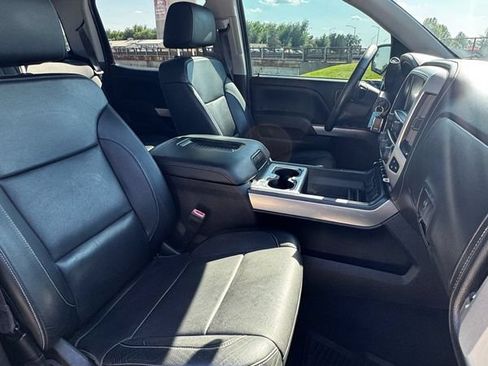 Used 2017 GMC Sierra 1500 SLT w/ SLT Premium Package RWD image 18