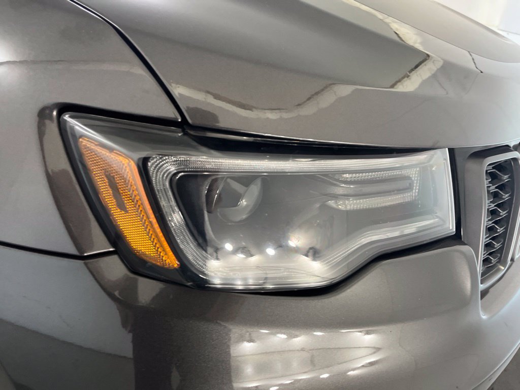 Used 2019 Jeep Grand Cherokee Trailhawk w/ Trailhawk Luxury Group AWD/4WD image 38
