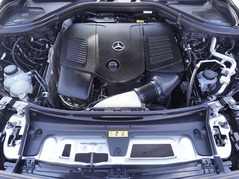 Used 2026 Mercedes-Benz GLC 300 image 22