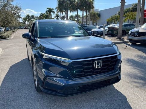 Used 2024 Honda CR-V EX-L image 1