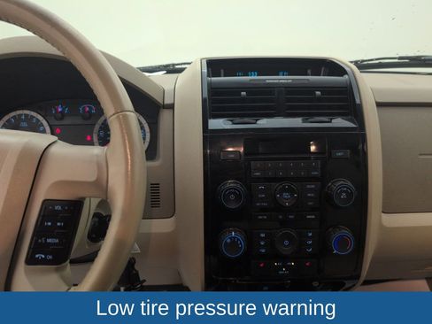 Used 2012 Ford Escape Limited image 16