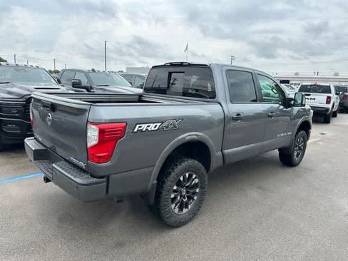 Used 2018 Nissan Titan PRO-4X w/ Pro-4x Utility Package AWD/4WD image 23