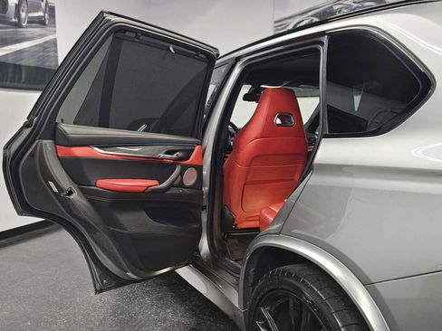 Used 2018 BMW X5 M w/ Executive Package image 30