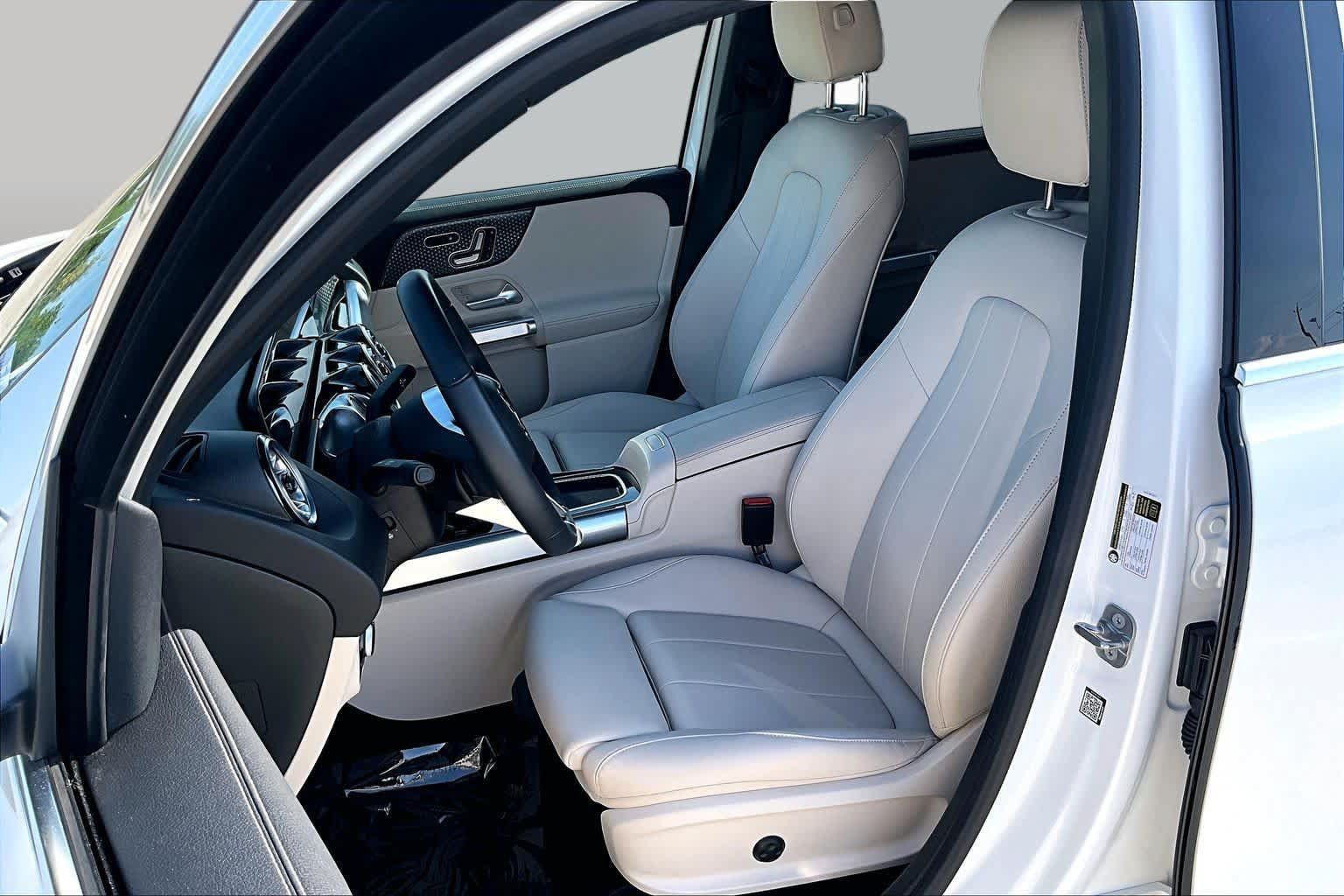 Used 2024 Mercedes-Benz EQB 250+ image 7