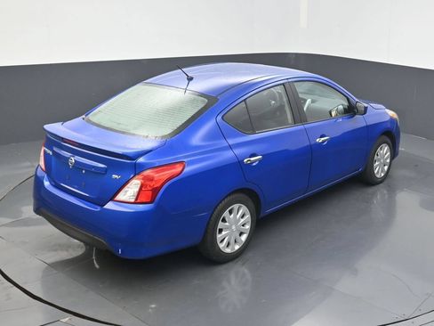 Used 2017 Nissan Versa SV FWD image 12