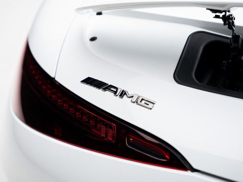 Used 2022 Mercedes-Benz SL 63 AMG 4MATIC image 33