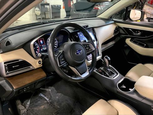 Certified 2021 Subaru Outback Limited image 17