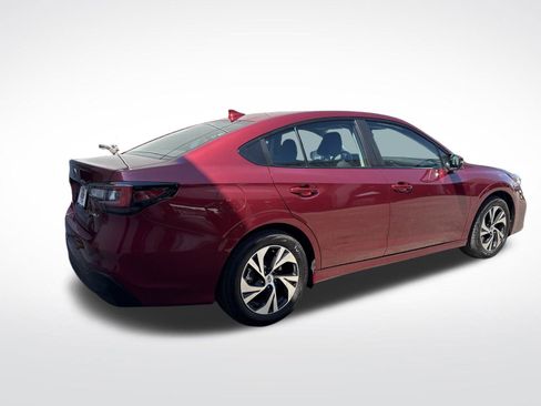 Used 2025 Subaru Legacy Premium image 6