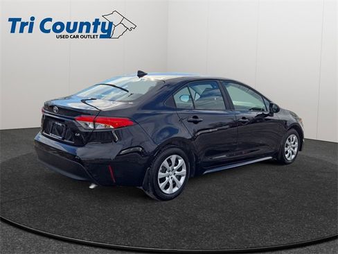 Certified 2025 Toyota Corolla LE image 8