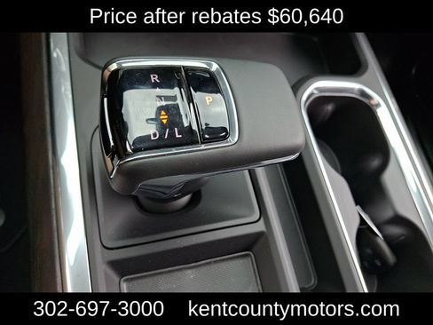 New 2026 GMC Sierra 1500 SLT w/ SLT Premium Plus Package AWD/4WD image 17