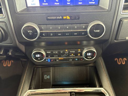 Used 2020 Ford Expedition Max King Ranch AWD/4WD image 20