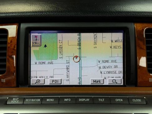 Used 2004 Lexus SC 430 Convertible RWD image 30
