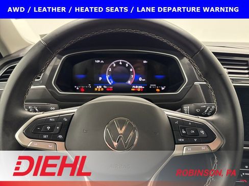 Used 2024 Volkswagen Tiguan SE image 24