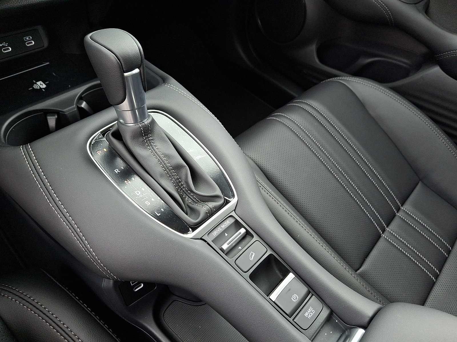New 2027 Honda HR-V EX-L image 7