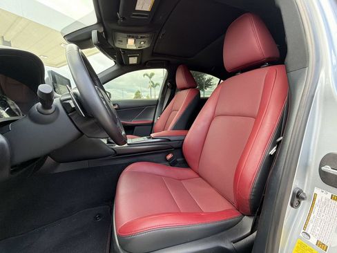 Used 2023 Lexus IS 300 w/ Comfort Package RWD image 30