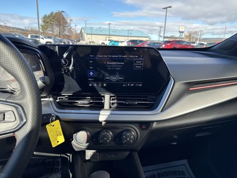 New 2026 Chevrolet Trax RS image 11