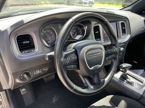 Used 2023 Dodge Charger GT RWD image 7