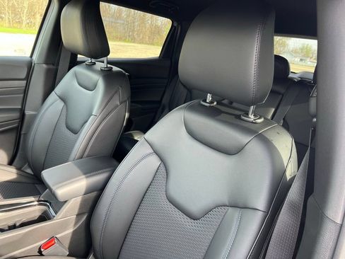 New 2026 Jeep Compass Latitude AWD/4WD image 26