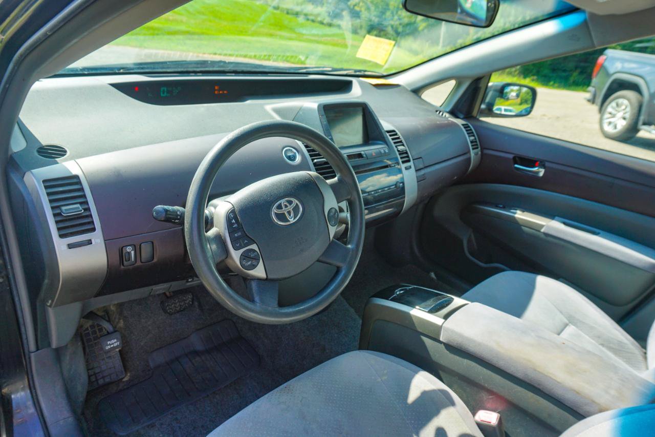 Used 2005 Toyota Prius FWD image 13