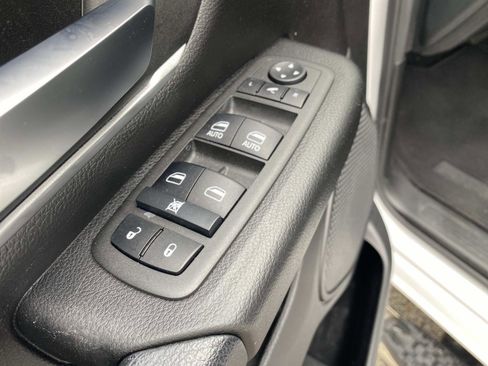 Used 2022 RAM 1500 Big Horn RWD image 22