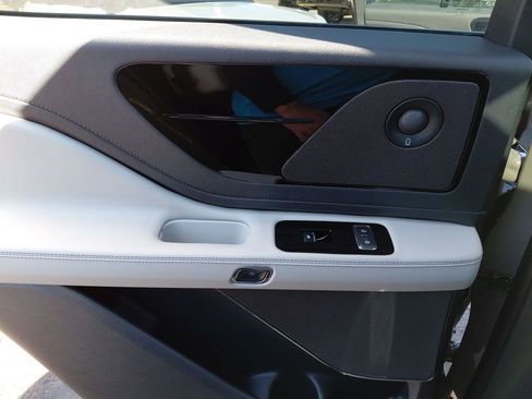 New 2026 Lincoln Aviator Reserve image 18