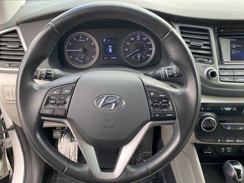 Used 2017 Hyundai Tucson Sport w/ Cargo Package AWD/4WD image 16