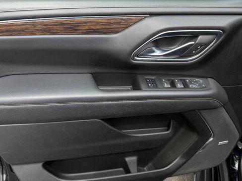 Used 2023 Chevrolet Tahoe Premier RWD image 13