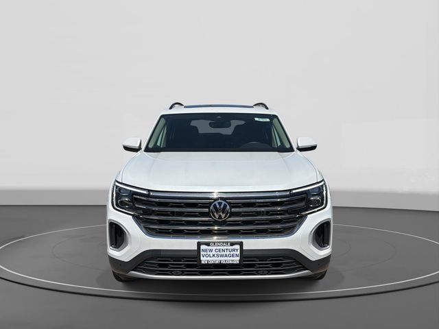 New 2026 Volkswagen Atlas SE FWD image 2