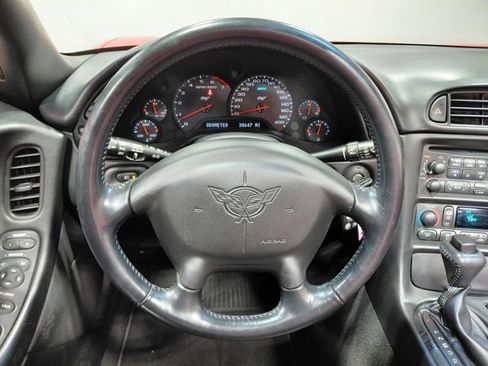 Used 2003 Chevrolet Corvette Convertible w/ Preferred Equipment Group1 image 31