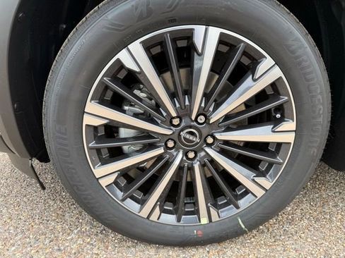 New 2026 Nissan Pathfinder Platinum AWD/4WD image 29