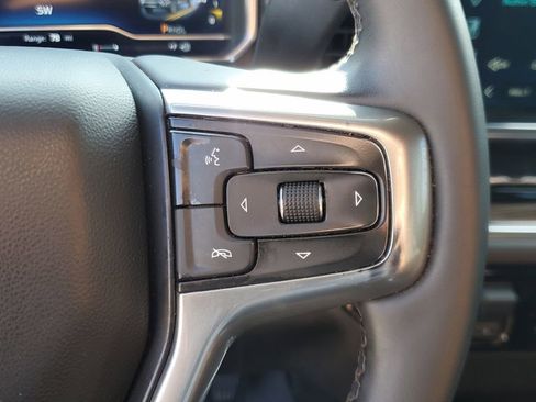 Used 2025 Chevrolet Silverado 2500 LT w/ Safety Package image 25