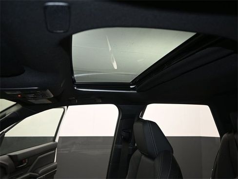 New 2026 Toyota 4Runner TRD Off-Road Premium image 9