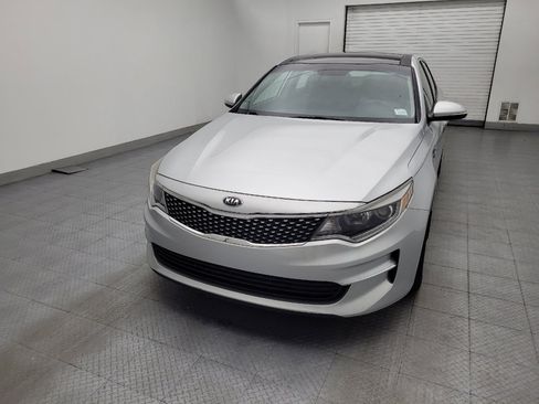 Used 2018 Kia Optima EX w/ Premium Package FWD image 15
