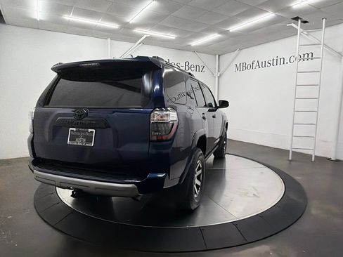 Used 2021 Toyota 4Runner TRD Off-Road Premium w/ Moonroof Package AWD/4WD image 7