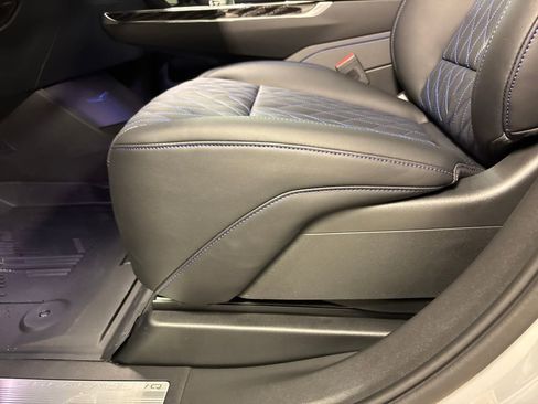 New 2026 Cadillac Escalade IQL Luxury image 26