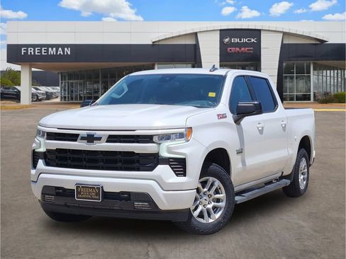 Used 2022 Chevrolet Silverado 1500 RST AWD/4WD image 1