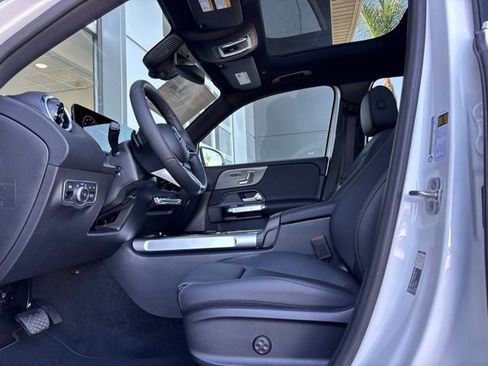 New 2026 Mercedes-Benz GLB 250 4MATIC image 27