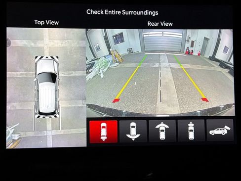 Used 2022 Jeep Grand Cherokee Summit w/ Advanced Protech Group IV AWD/4WD image 32