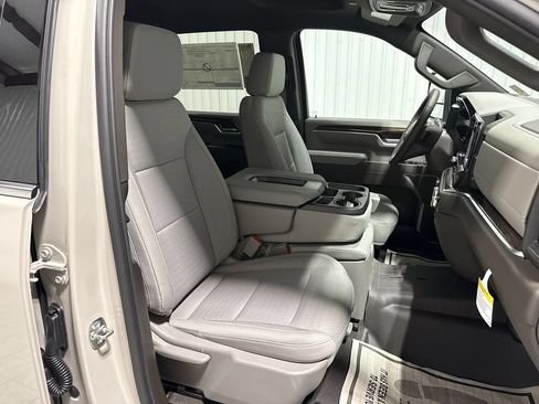 New 2026 GMC Sierra 2500 SLE w/ SLE Value Package; AWD/4WD image 29