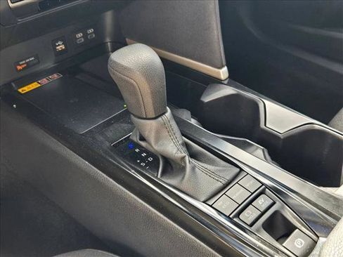 Used 2025 Toyota Camry LE FWD image 11