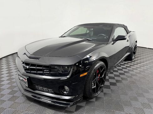 Used 2011 Chevrolet Camaro SS w/ RS Package RWD image 3