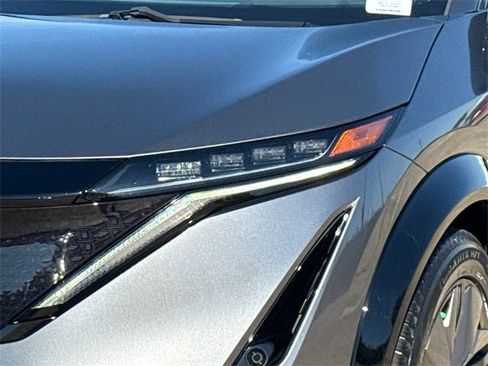 Certified 2024 Nissan Ariya AWD image 5